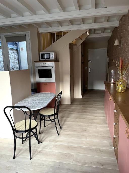 Duplex 50M2 Renove, Hyper-Centre, St Sauveur Apartment Caen Exterior photo